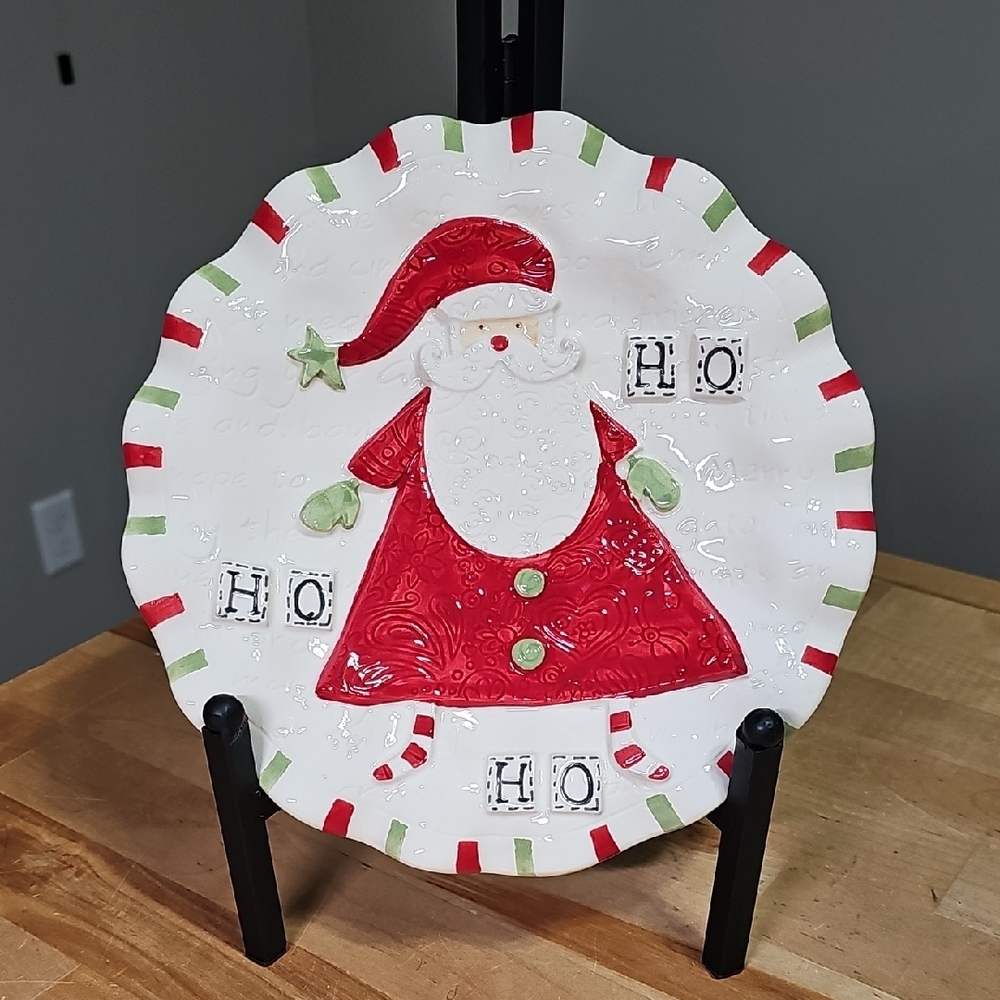 Mud Pie Santa Plate 🎅 "Ho Ho Ho" Ruffle Edge Christmas Dessert Dish 8.75"